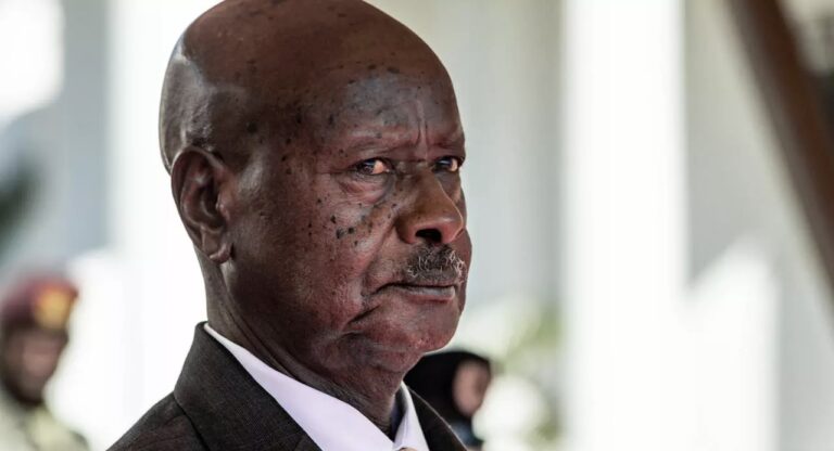 Museveni, sworn-in for sixth term of office as President of Uganda