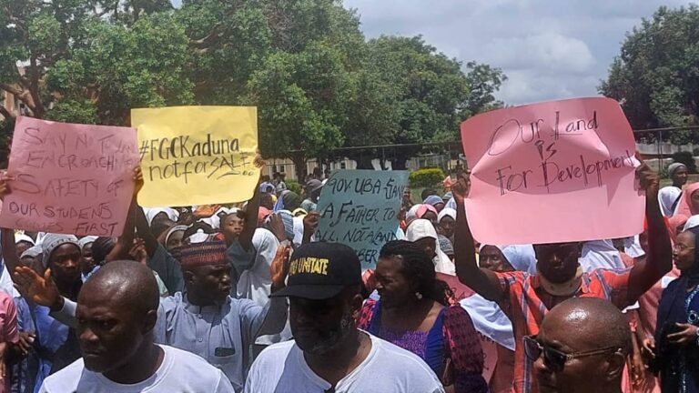 USOSA, FGC Kaduna students, protest encroachment on school land by state government