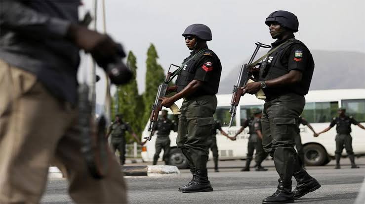 Police imposes 24-hour curfew in Kano