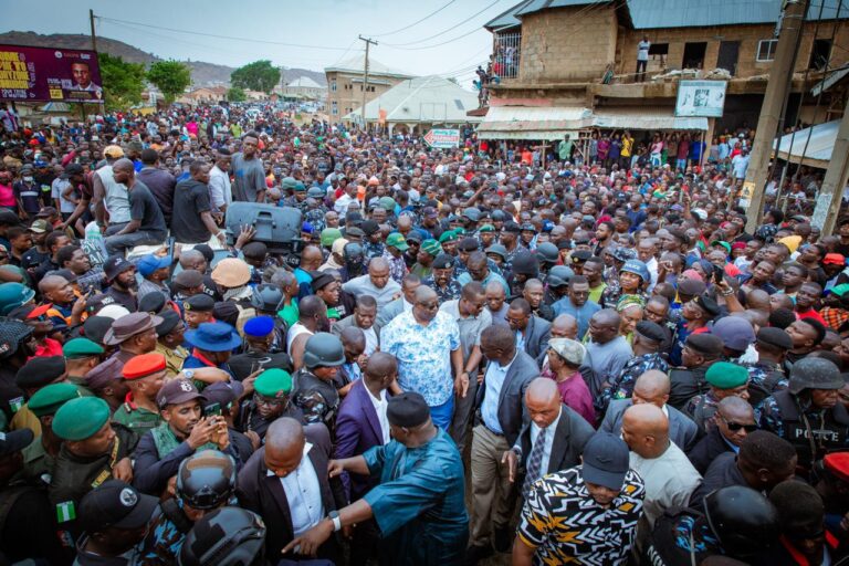 Mutfwang visits Angwan Rukuba, where bandits kill 27 people, says one individual who issued threats on social media has been arrested